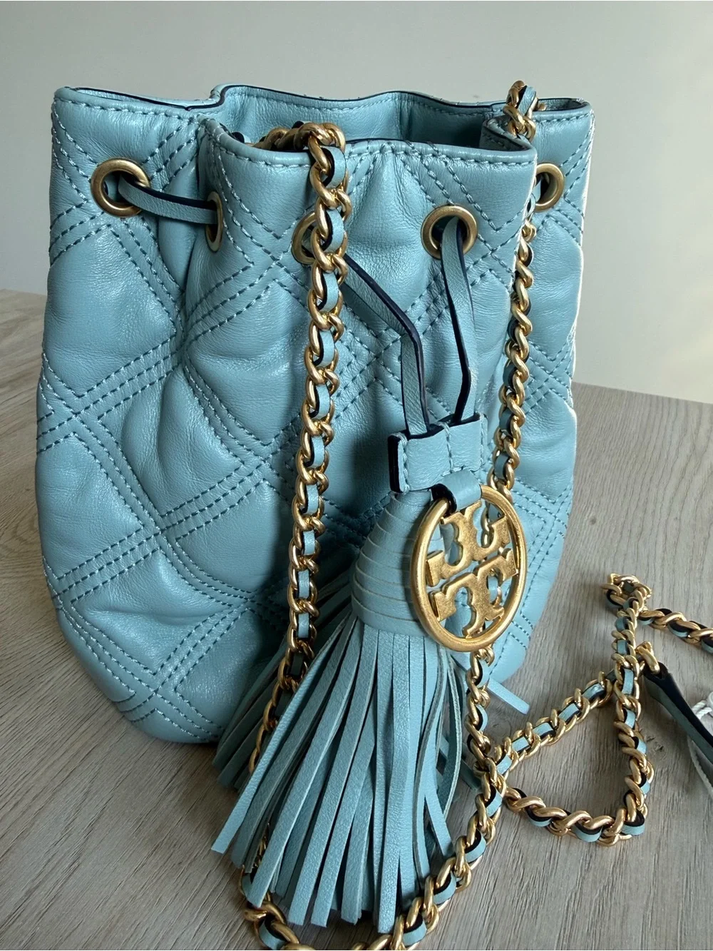 NWT Tory Burch Fleming Soft Mini Bucket Bag – Blue Leather